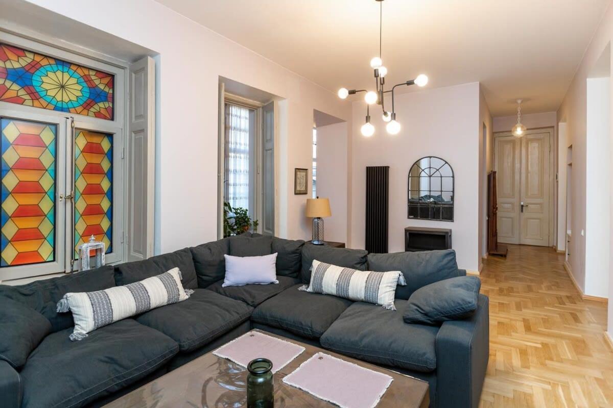 Stylish 2Br Apt In The Heart Of Old 第比利斯 外观 照片